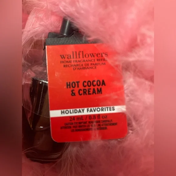 NWT BBW Hot Cocoa & Cream Wallflower Fragrance Bath and Body Works